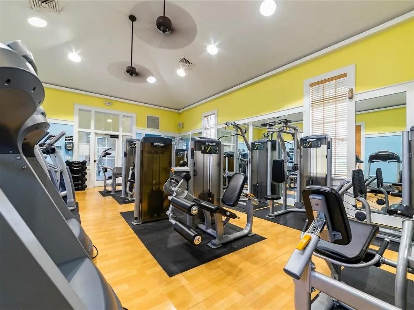 FISHHAWK RANCH TOWNCENTER PHAS - Residential