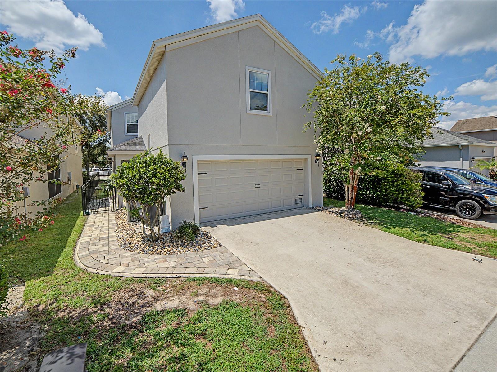 FISHHAWK RANCH TOWNCENTER PHAS - Residential