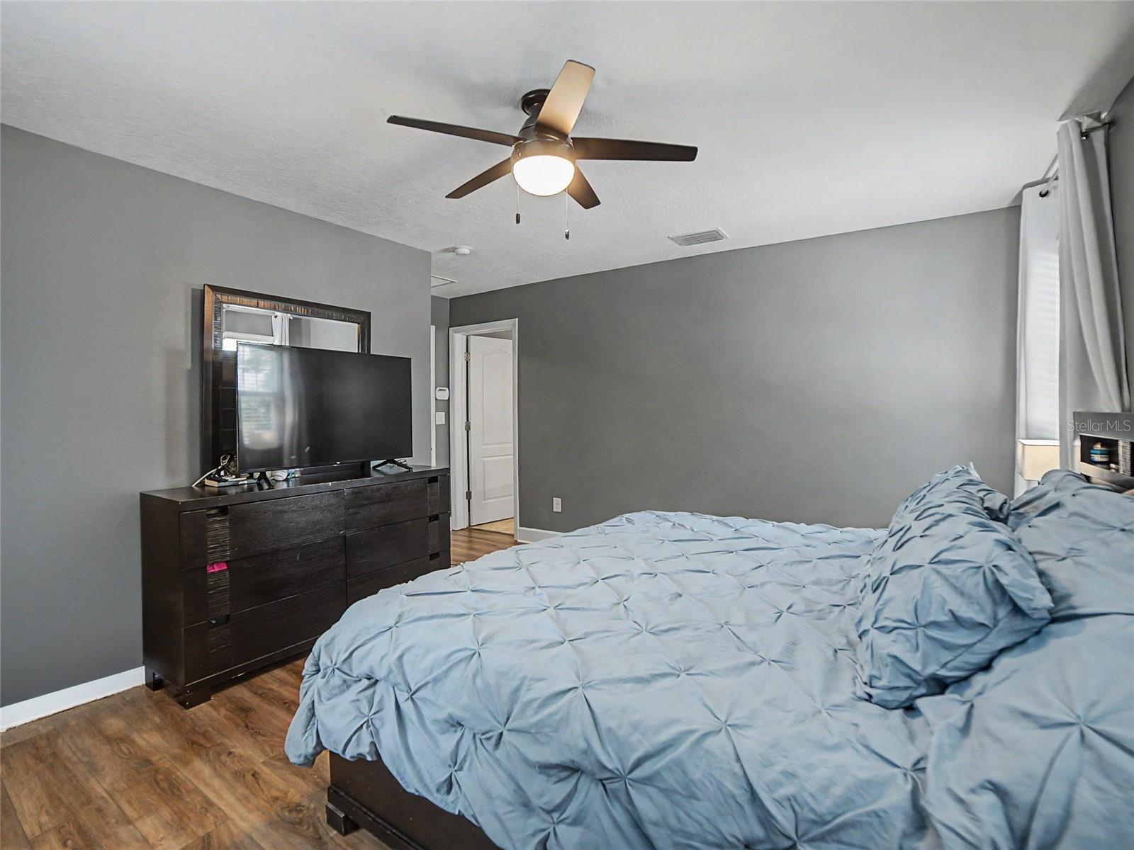 FISHHAWK RANCH TOWNCENTER PHAS - Residential