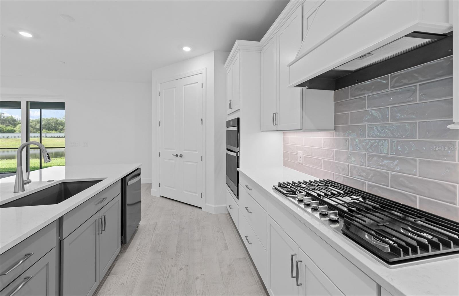 4556; REAGAN LANDING --- PRELIM - Residential