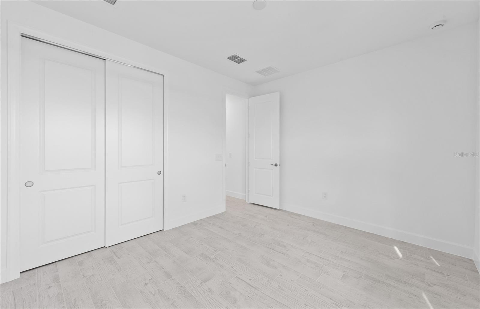 4556; REAGAN LANDING --- PRELIM - Residential