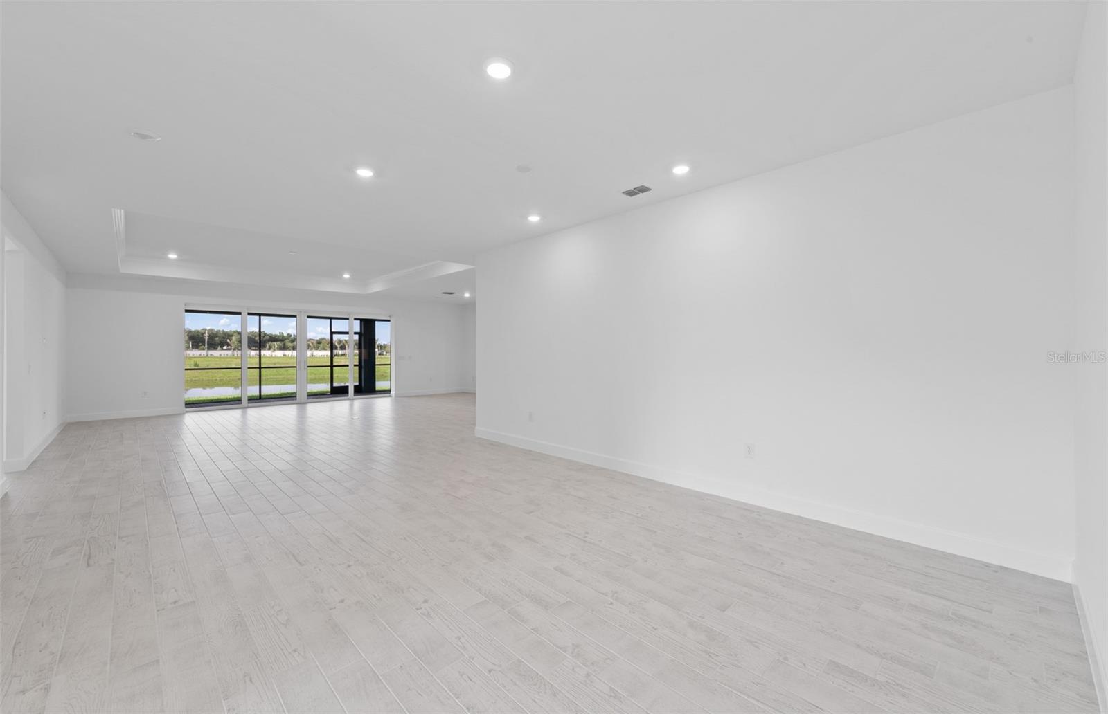 4556; REAGAN LANDING --- PRELIM - Residential