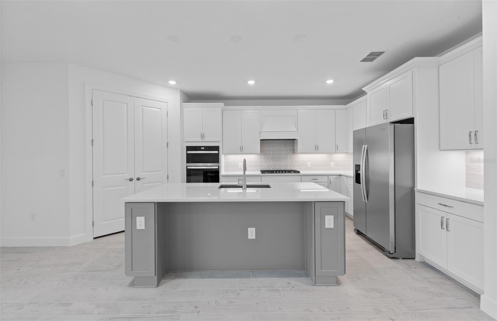 4556; REAGAN LANDING --- PRELIM - Residential