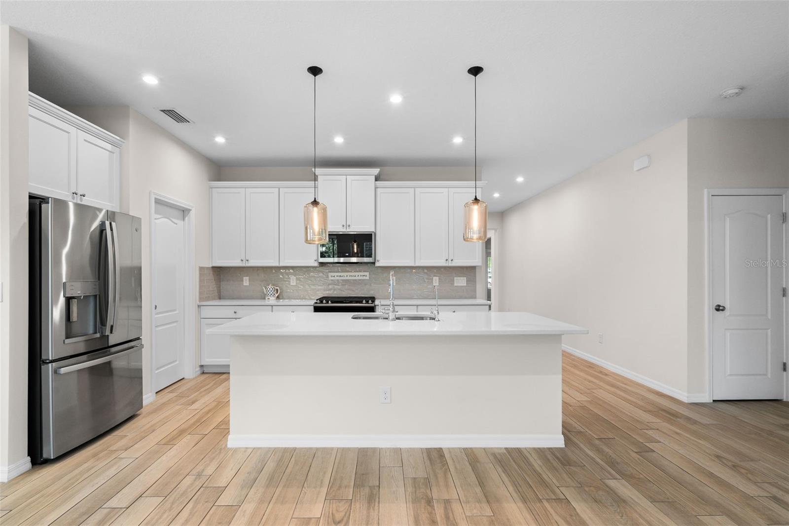 SANDHILL RDG - Residential Lease