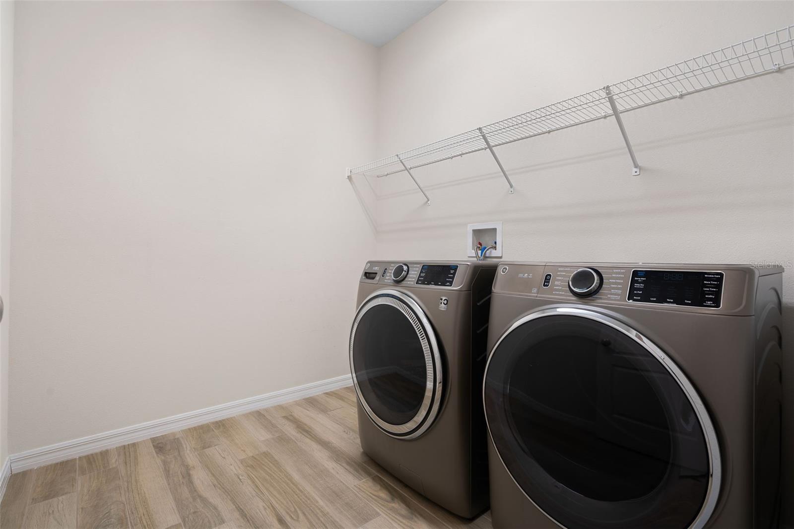SANDHILL RDG - Residential Lease