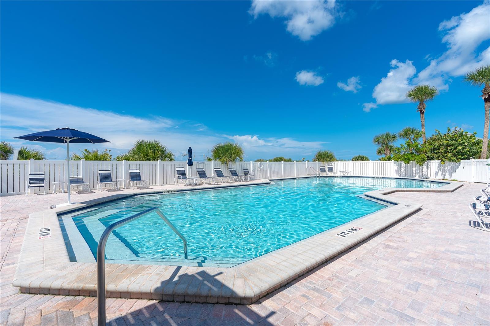 BEACH VILLAS BLDG 35 - Residential