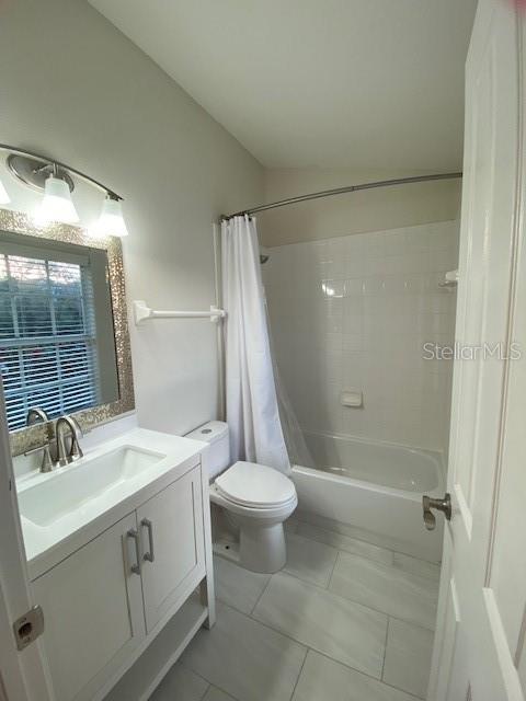 WESTCHASE SECTION 325A LOT 3 BLOCK 9 - Residential