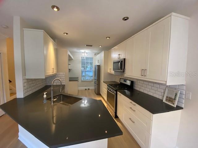 WESTCHASE SECTION 325A LOT 3 BLOCK 9 - Residential