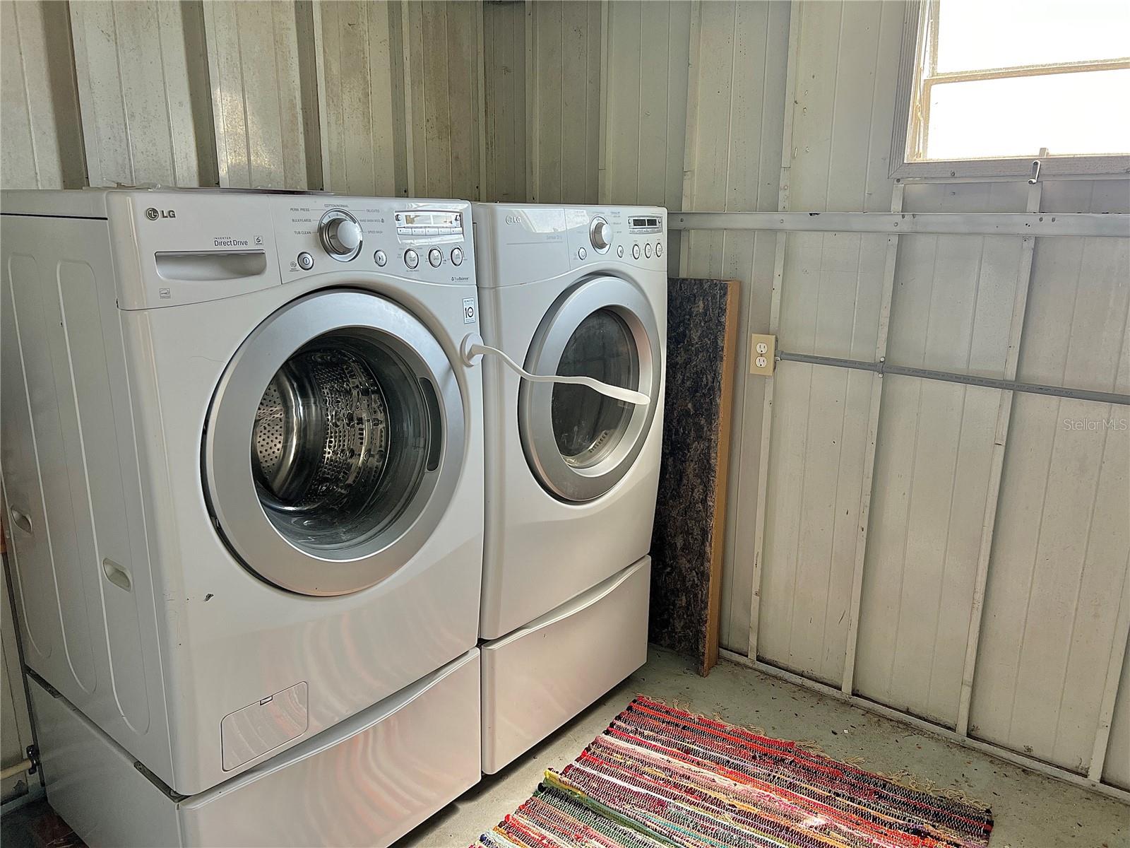 MOBEL AMERICANA MOBILE HOME PARK UNREC - Residential Lease