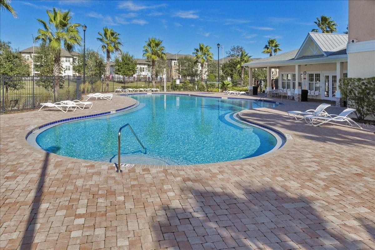 SUMMER KEY CONDO - Residential