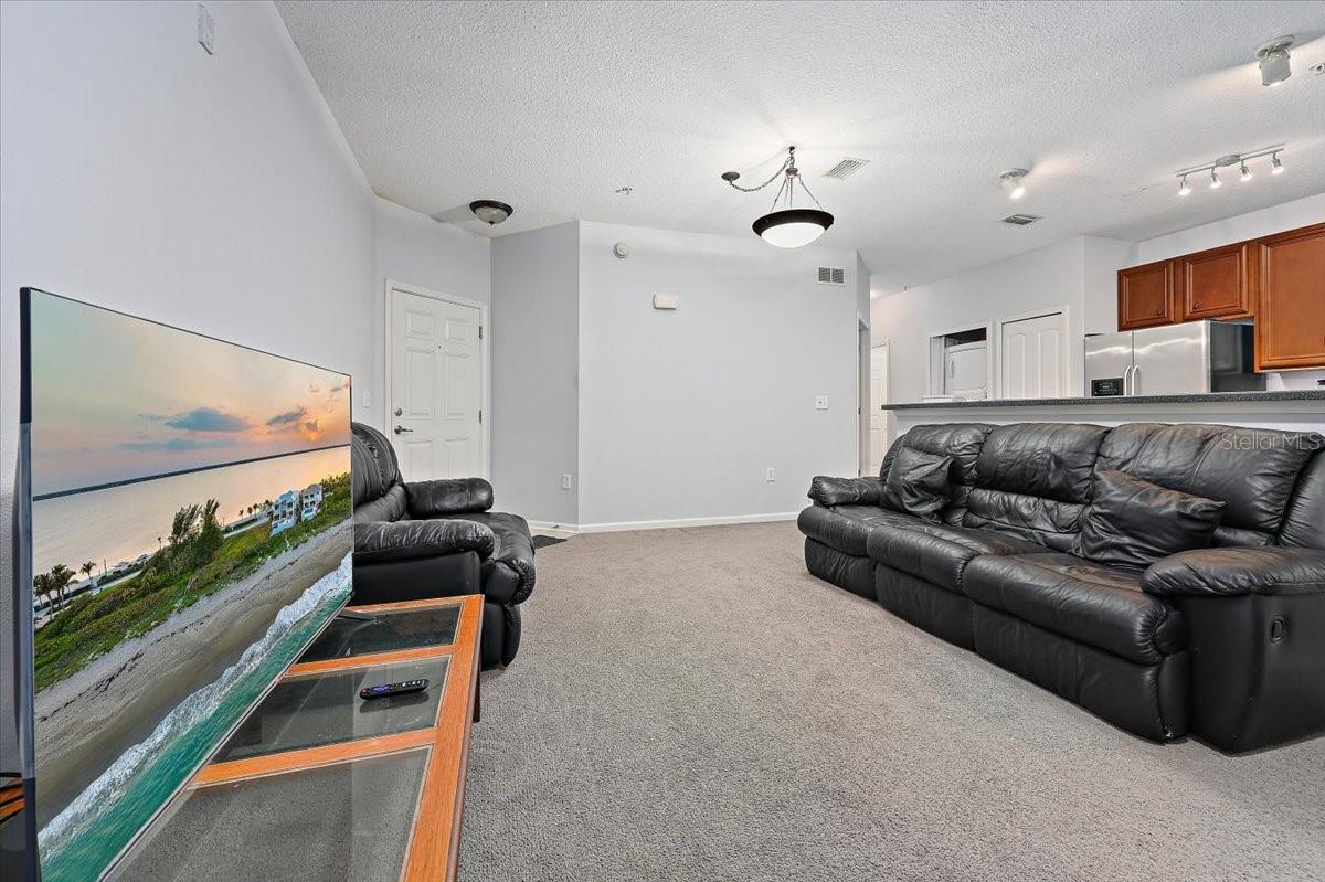 SUMMER KEY CONDO - Residential