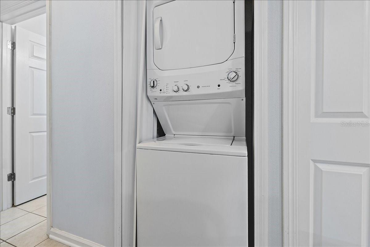 SUMMER KEY CONDO - Residential