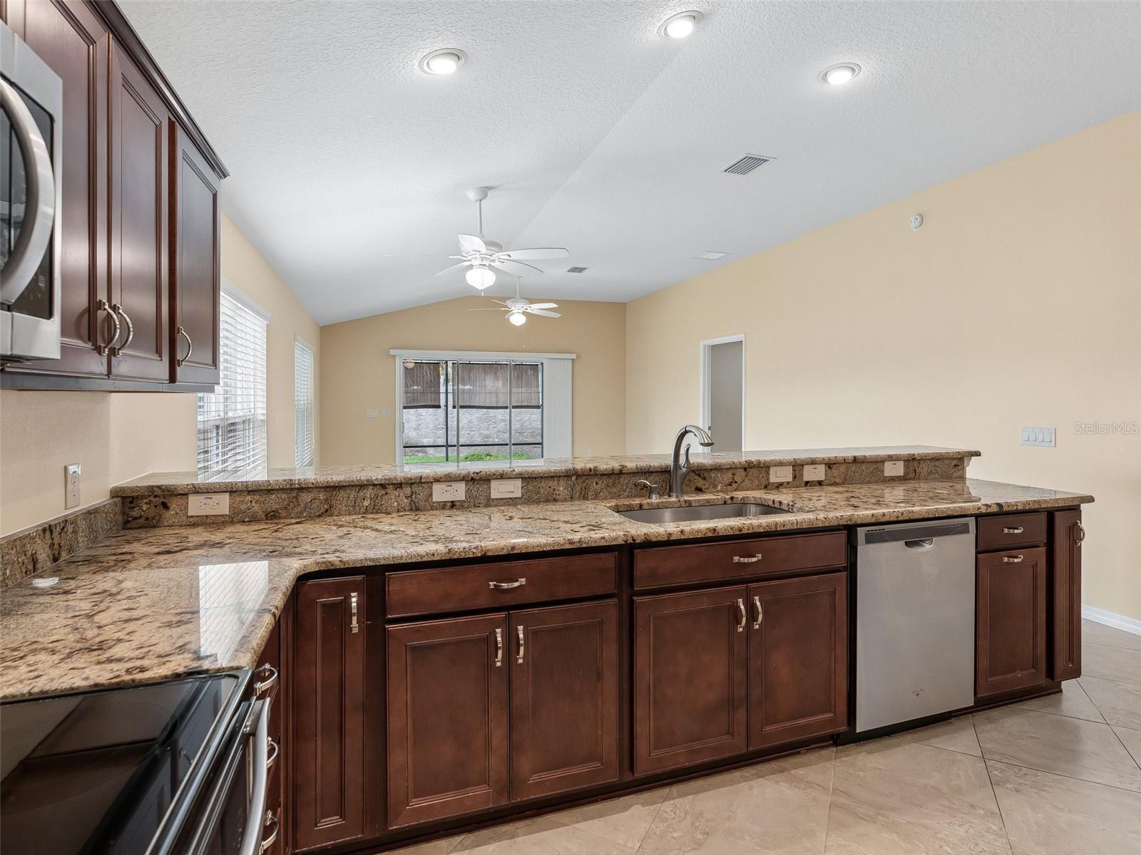 THE VILLAGES - CLIFFORD VILLAS - Residential