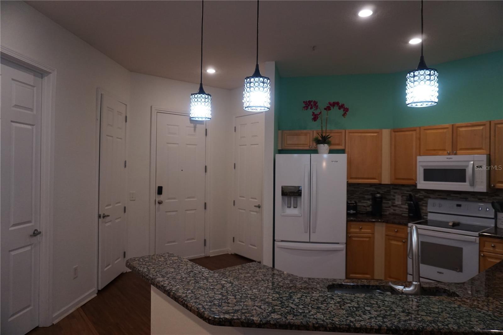 TERRACE RIDGE AT TOWN CENTER EAST CONDO - Residential Lease