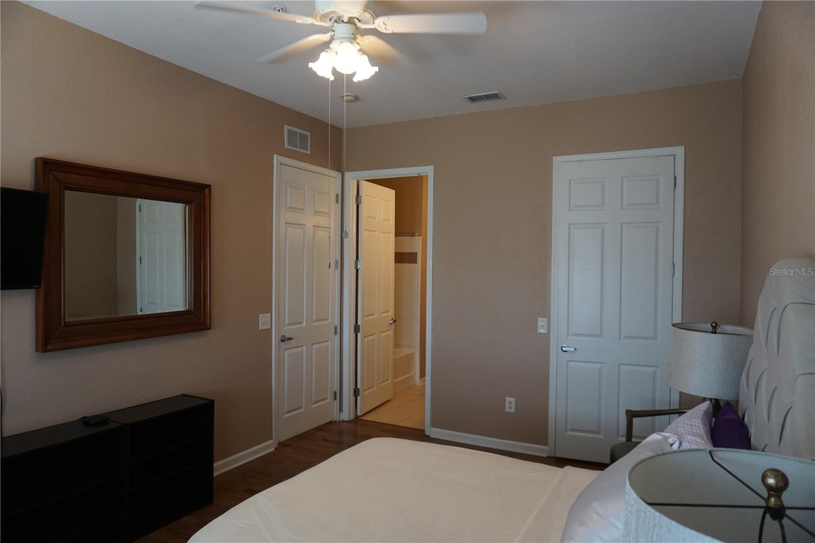 TERRACE RIDGE AT TOWN CENTER EAST CONDO - Residential Lease