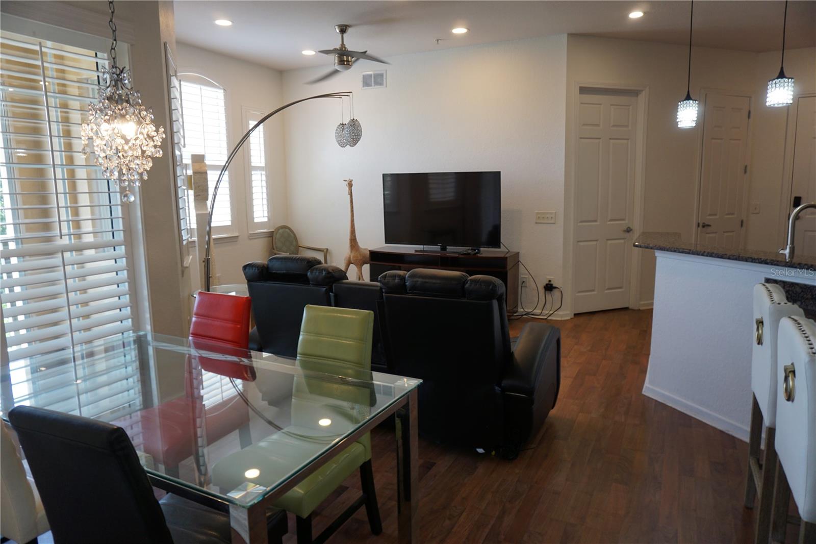 TERRACE RIDGE AT TOWN CENTER EAST CONDO - Residential Lease