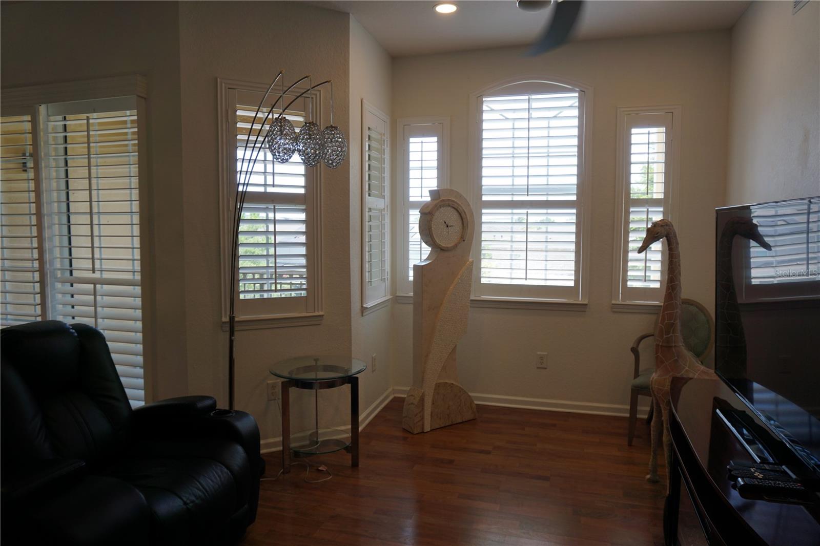 TERRACE RIDGE AT TOWN CENTER EAST CONDO - Residential Lease