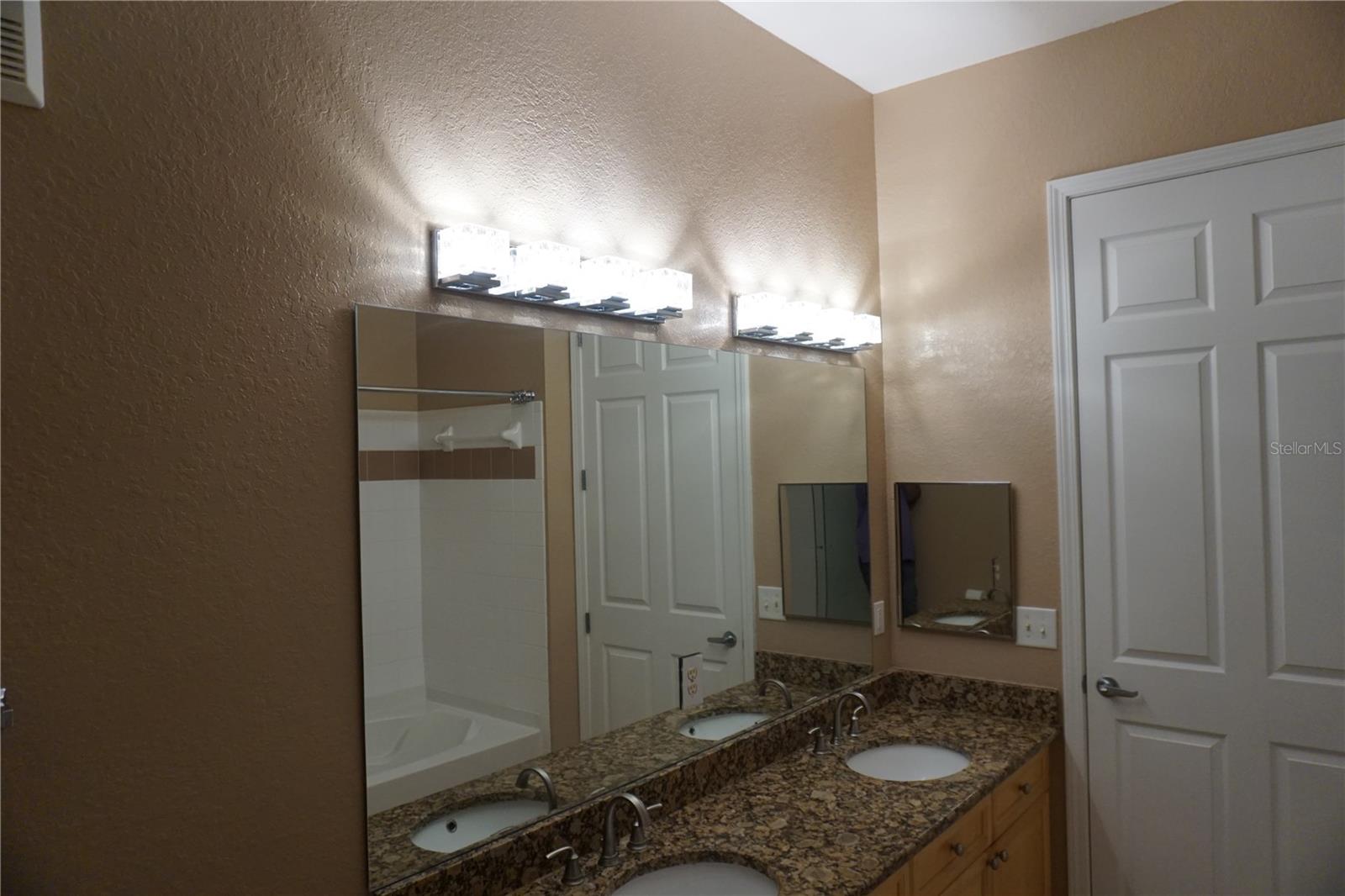 TERRACE RIDGE AT TOWN CENTER EAST CONDO - Residential Lease