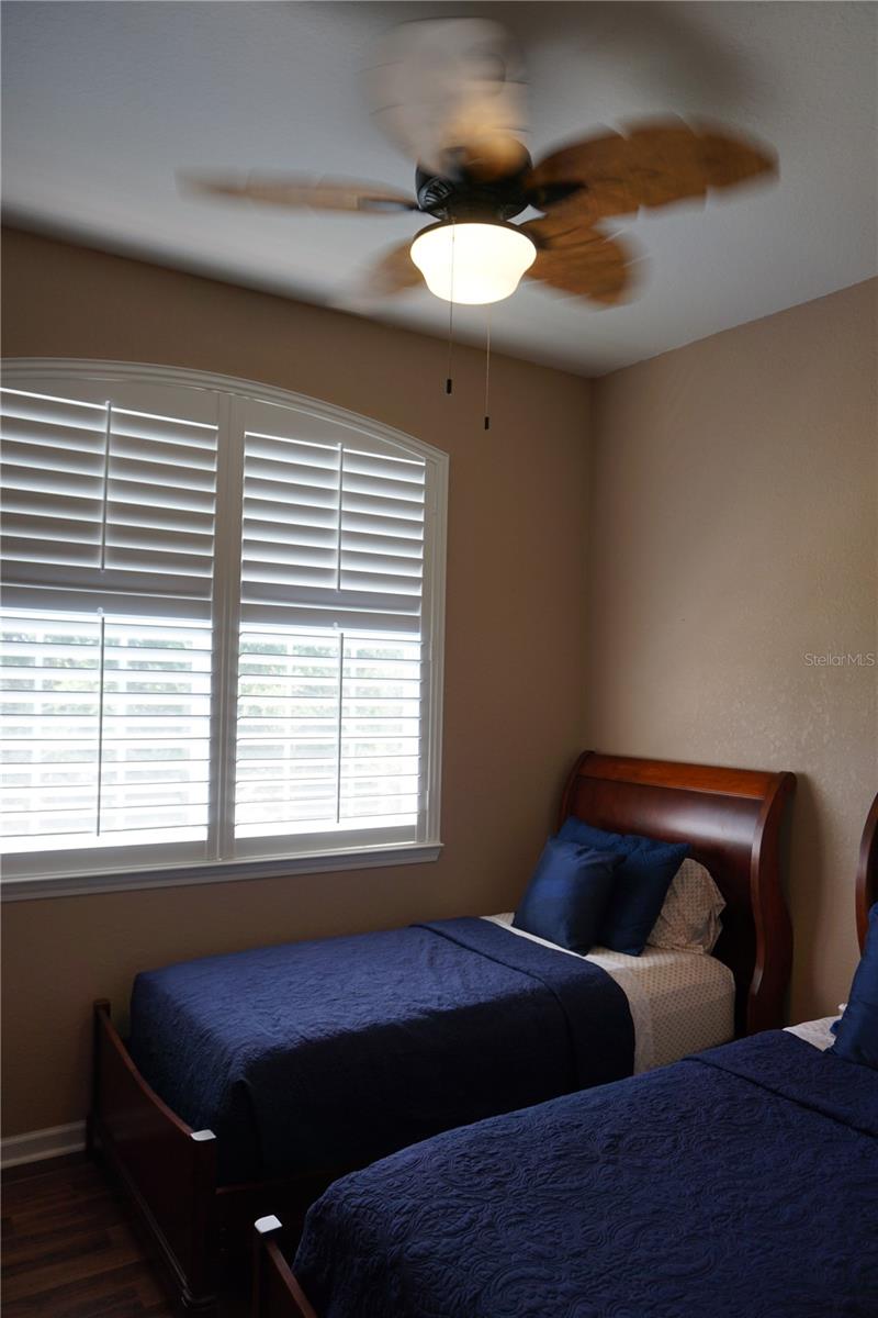 TERRACE RIDGE AT TOWN CENTER EAST CONDO - Residential Lease
