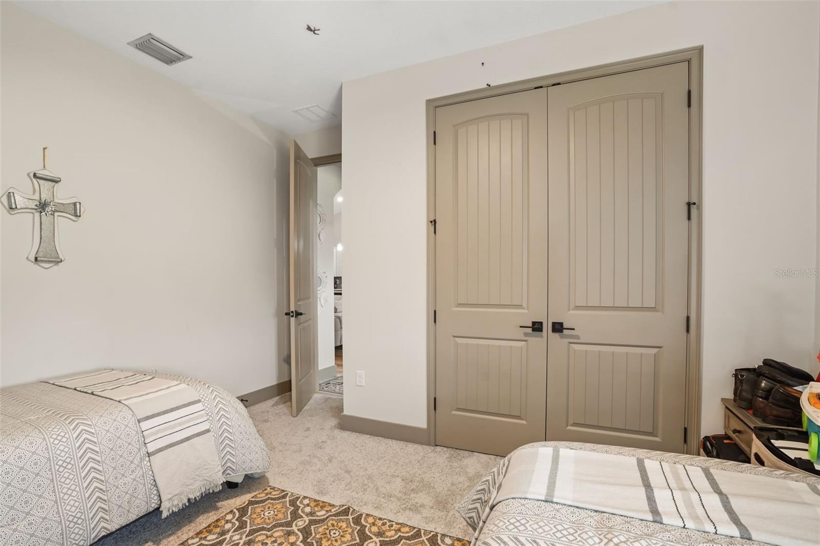 S L & I C - Residential