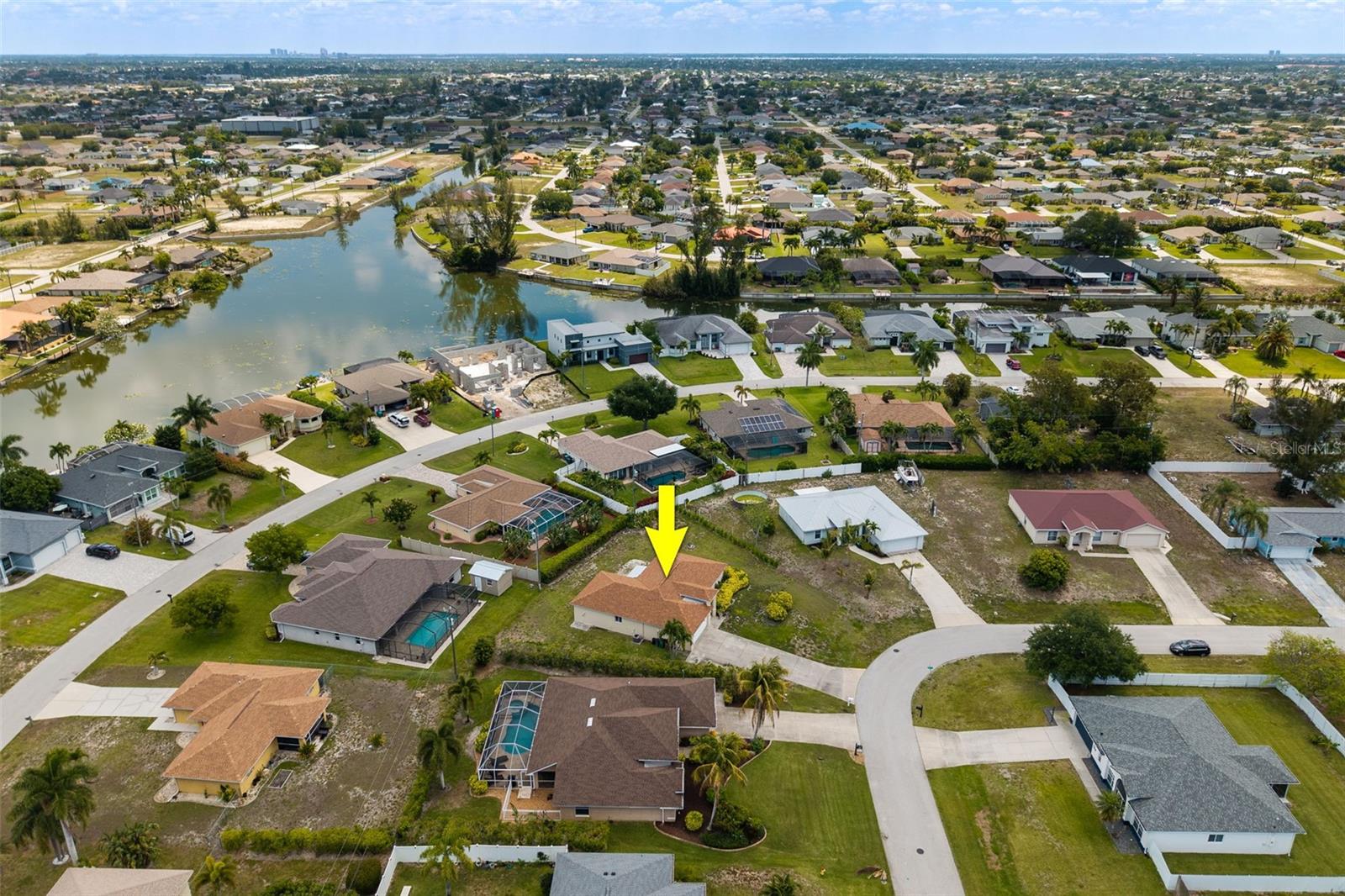 CAPE CORAL - Residential