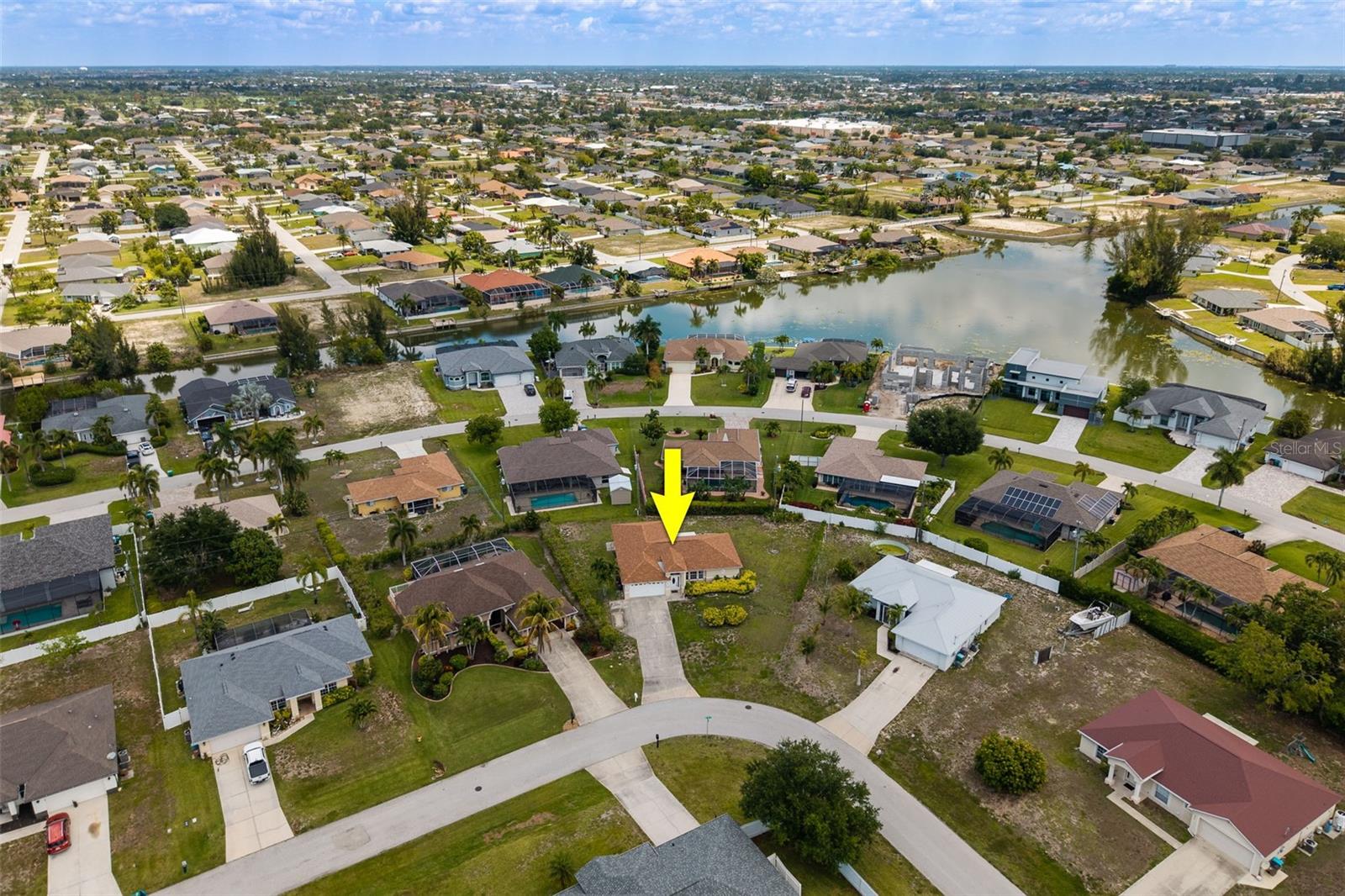 CAPE CORAL - Residential