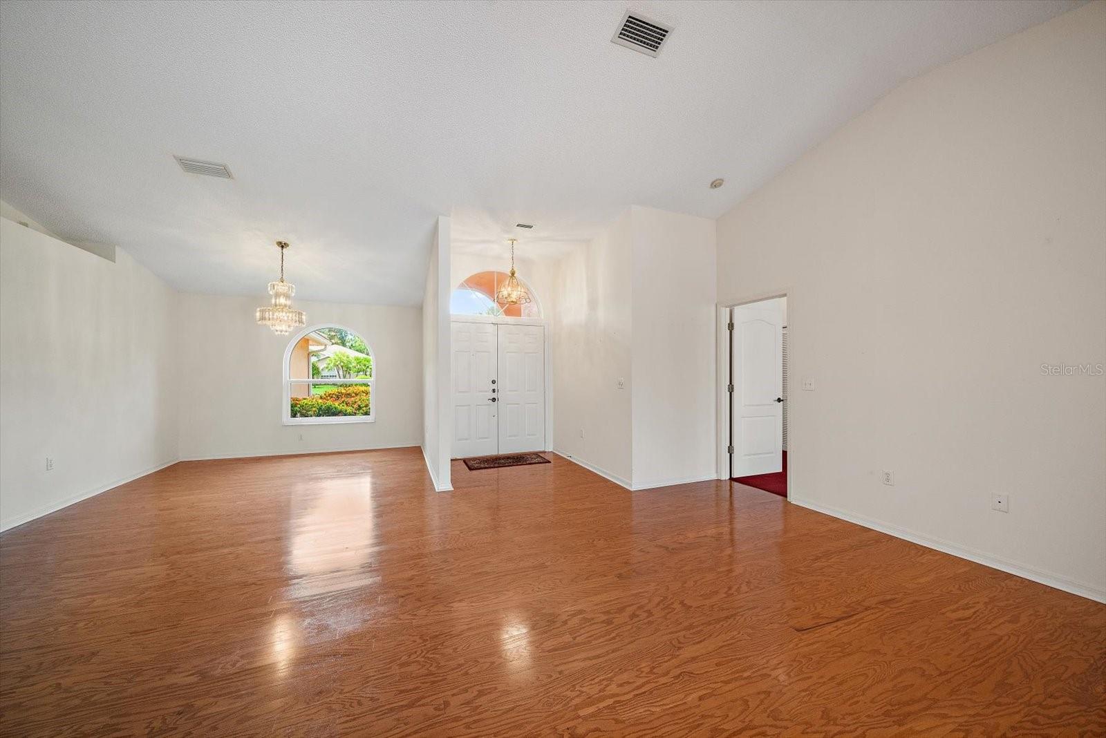 STONEYBROOK AT PALMER RANCH - Residential