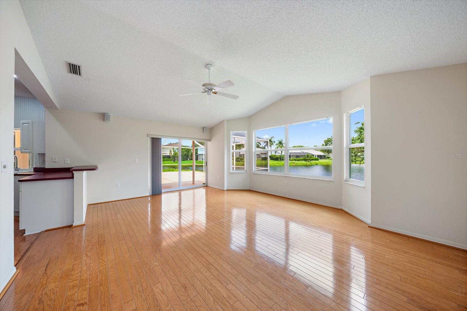 STONEYBROOK AT PALMER RANCH - Residential