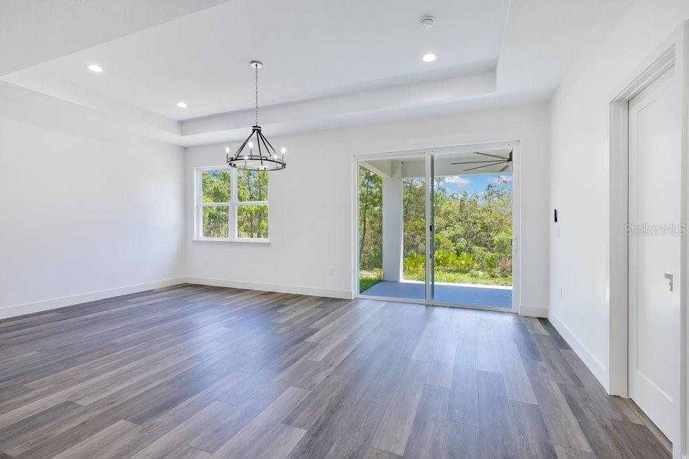 ROYAL TRAILS UNIT 01 - Residential