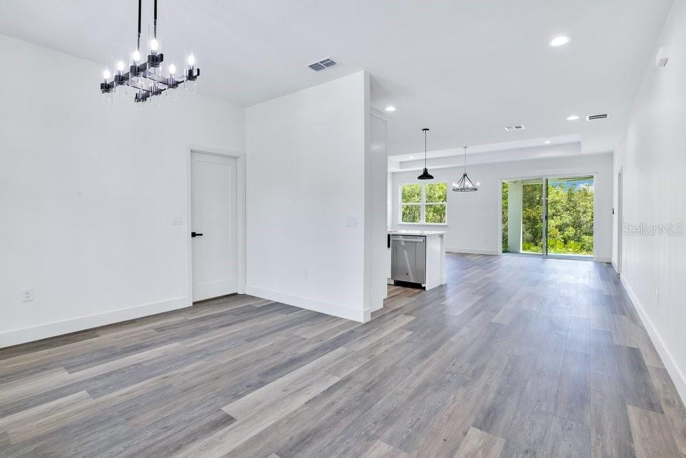 ROYAL TRAILS UNIT 01 - Residential