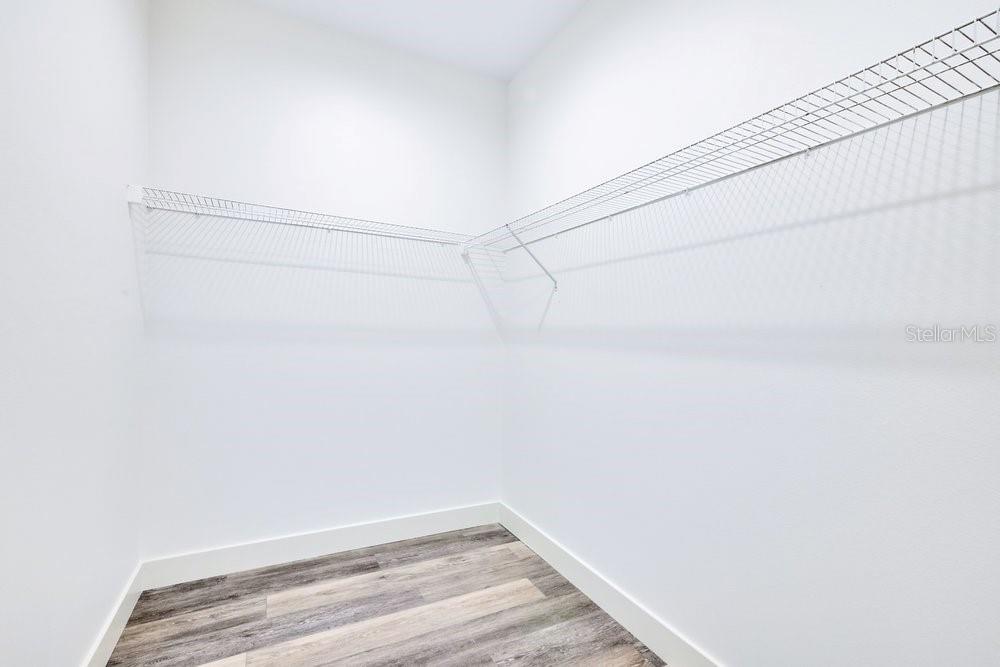 ROYAL TRAILS UNIT 01 - Residential