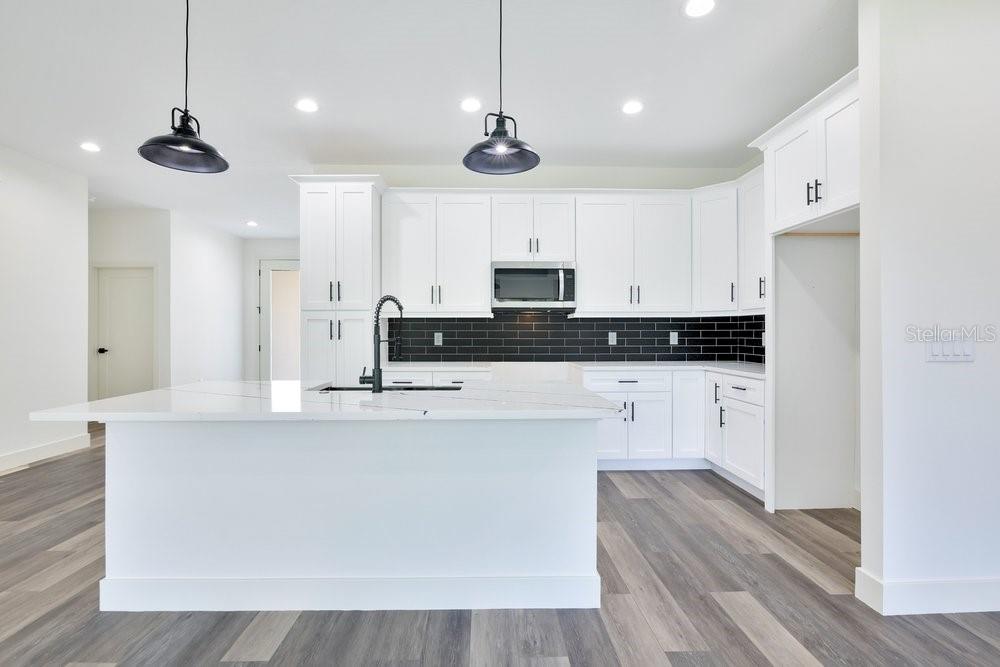 ROYAL TRAILS UNIT 01 - Residential
