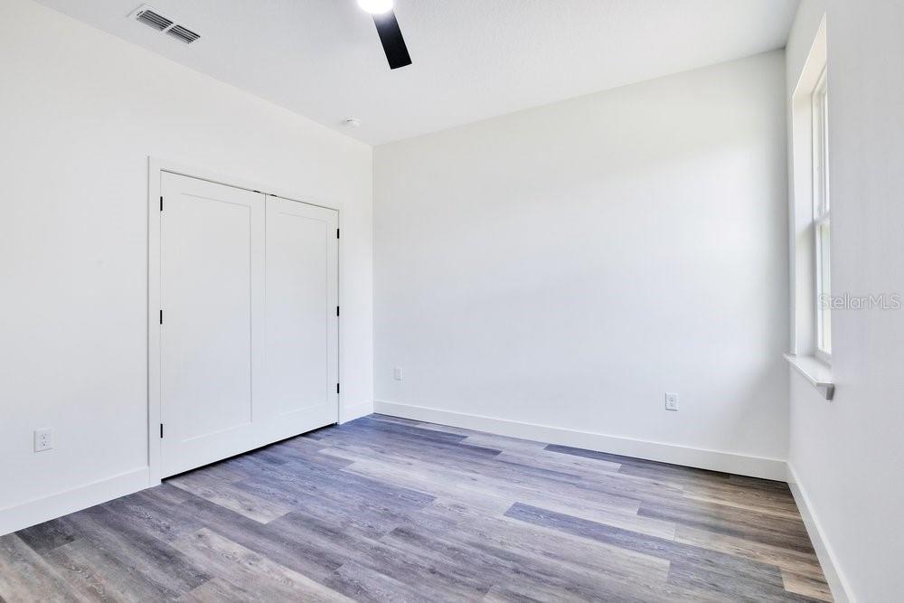 ROYAL TRAILS UNIT 01 - Residential
