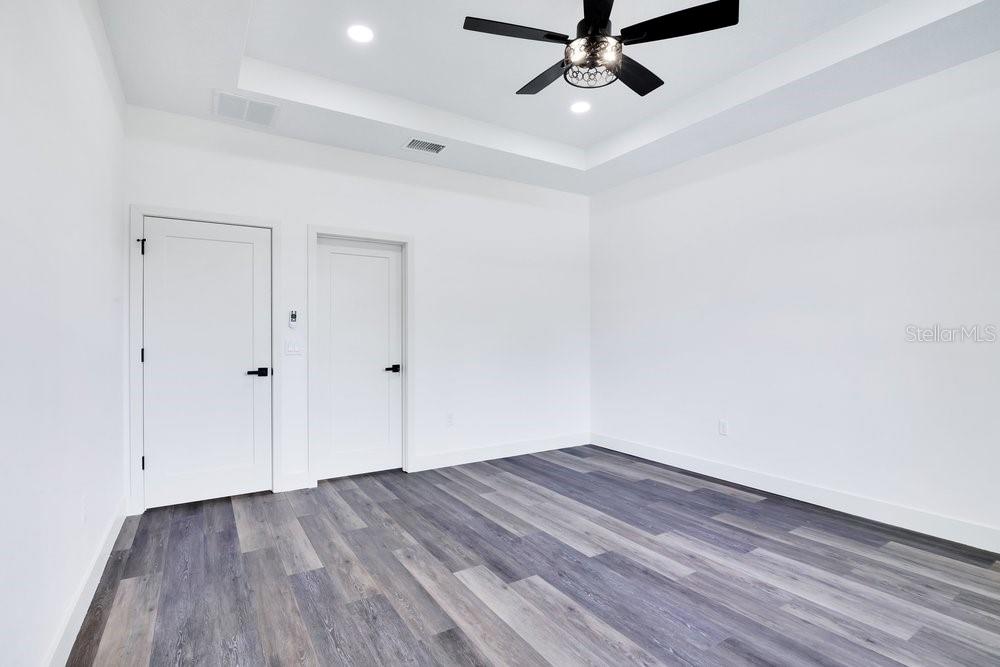 ROYAL TRAILS UNIT 01 - Residential
