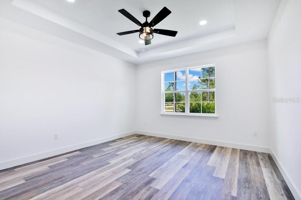 ROYAL TRAILS UNIT 01 - Residential
