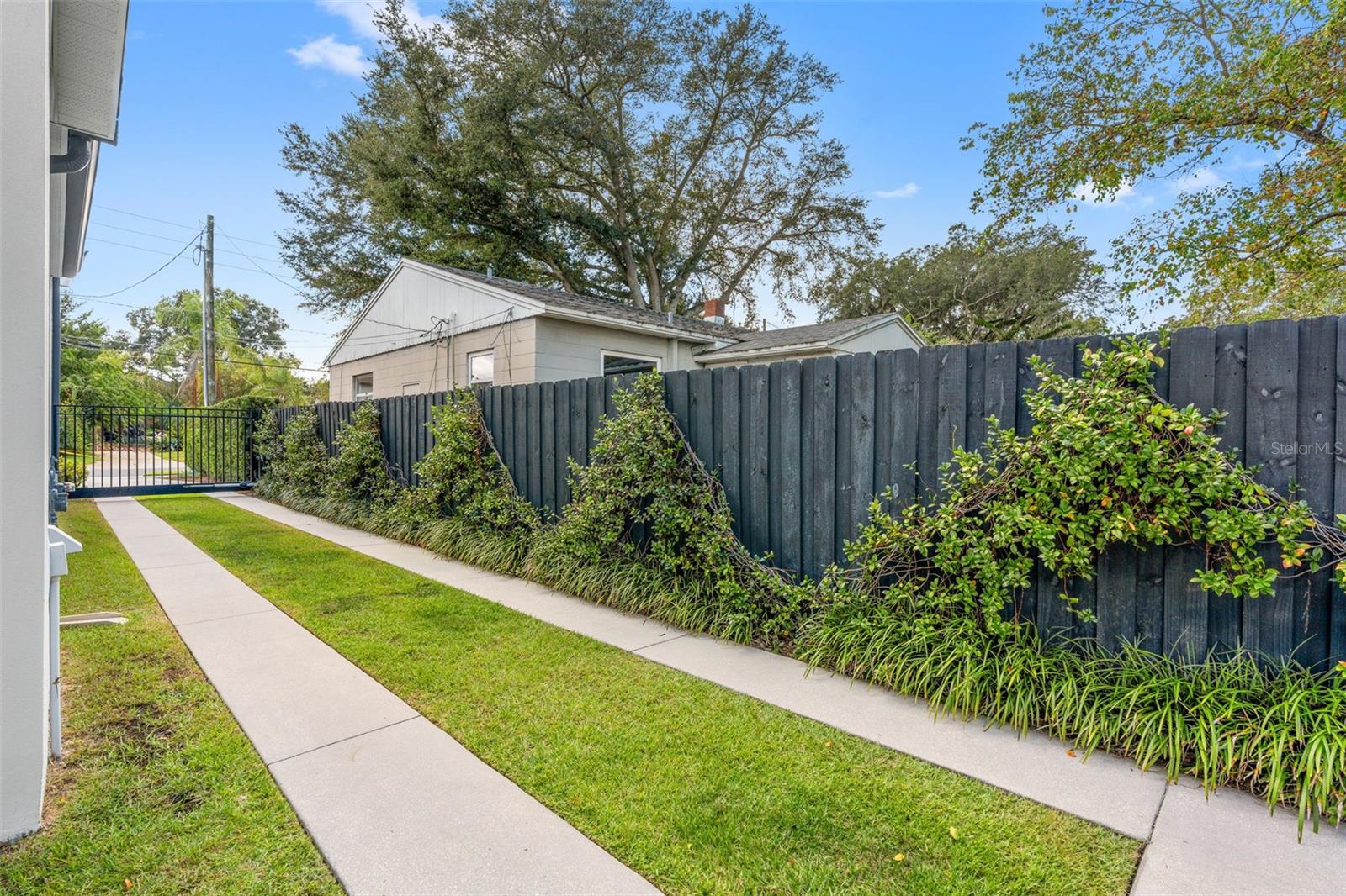 WOODS & STEVENS SUB - Residential