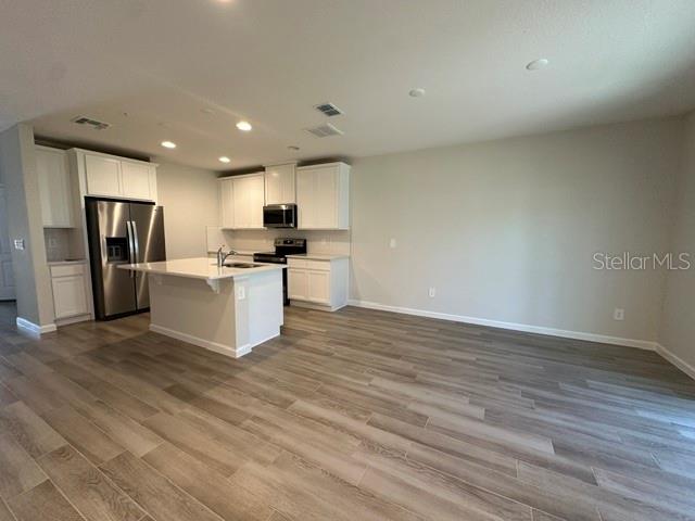 TOWNS AT LAKE MONROE COMMONS - Residential Lease