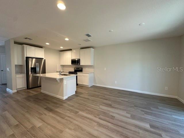 TOWNS AT LAKE MONROE COMMONS - Residential Lease