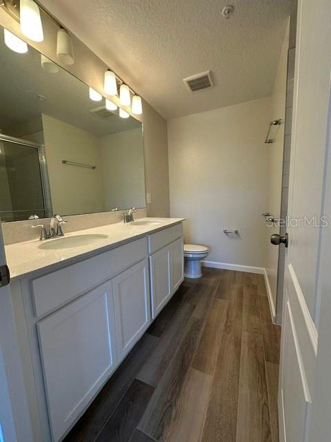 TOWNS AT LAKE MONROE COMMONS - Residential Lease