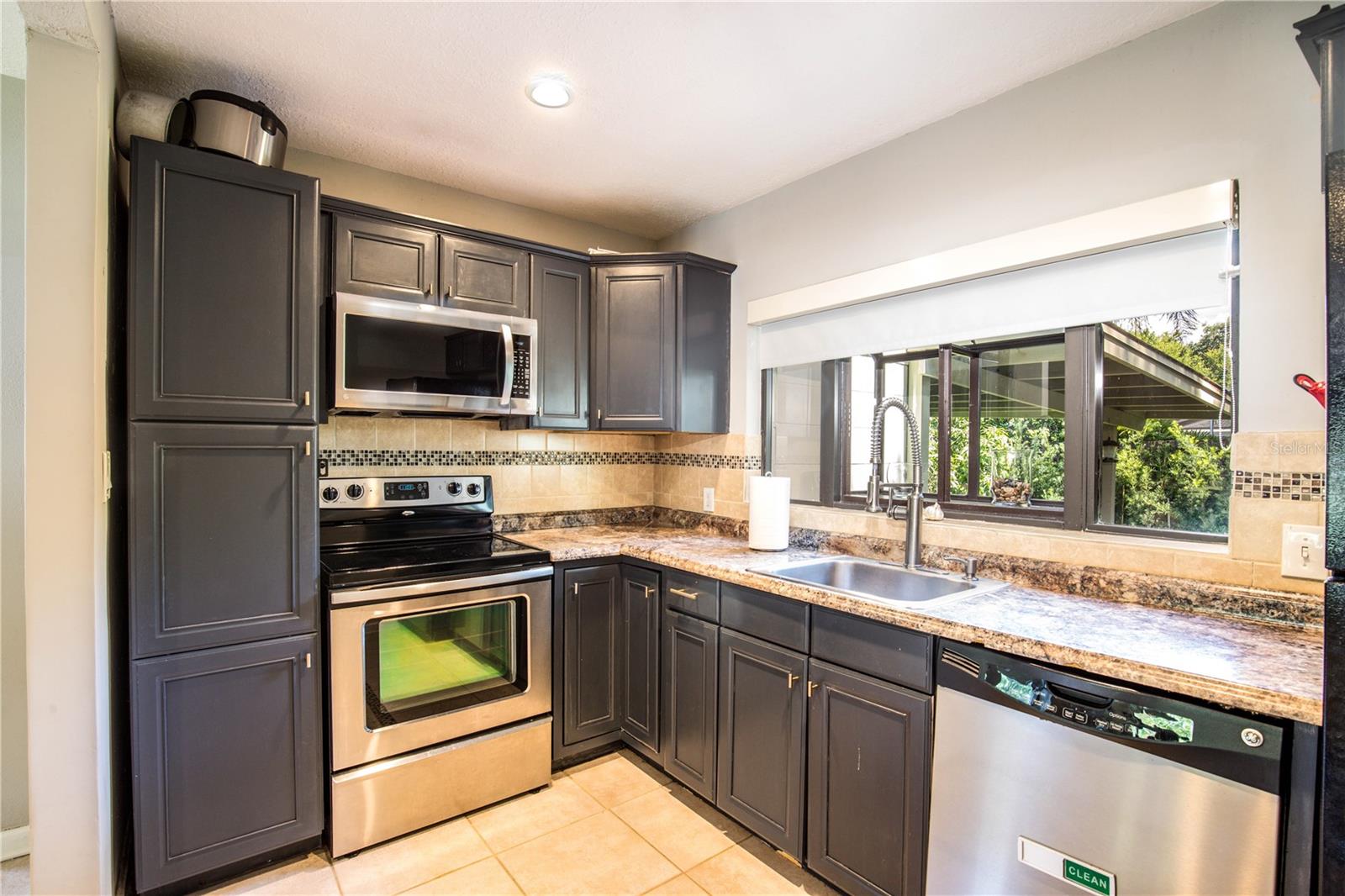 ORANGEWOOD PARK - Residential