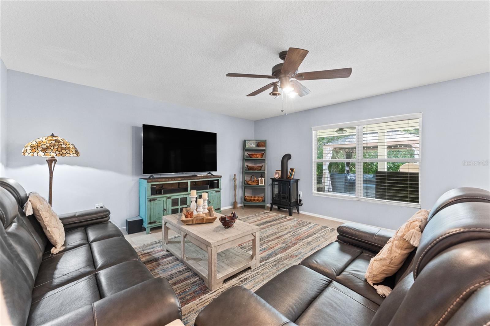 BAYBERRY LAKES - Residential
