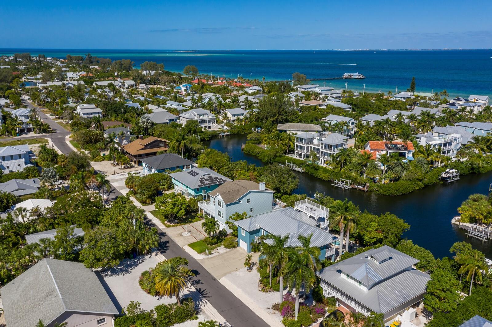 LARDAS UNIT ONE - Residential
