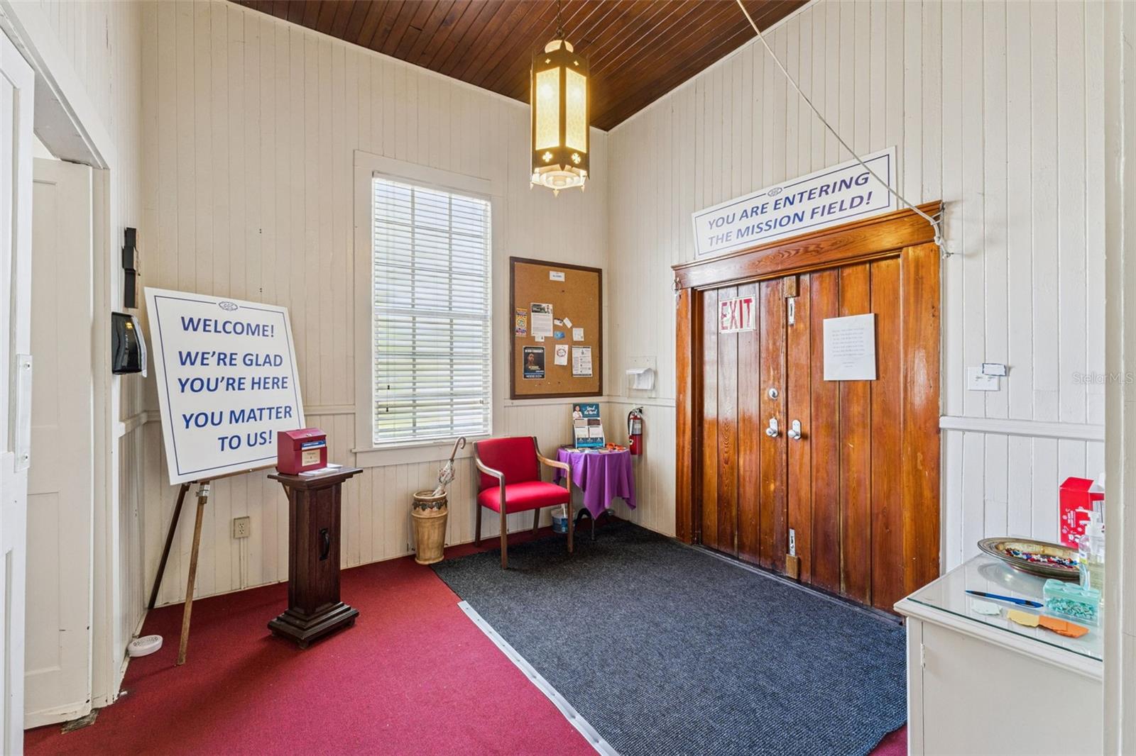 MASON & CARSWELLS HOLLY HILL - Commercial Sale