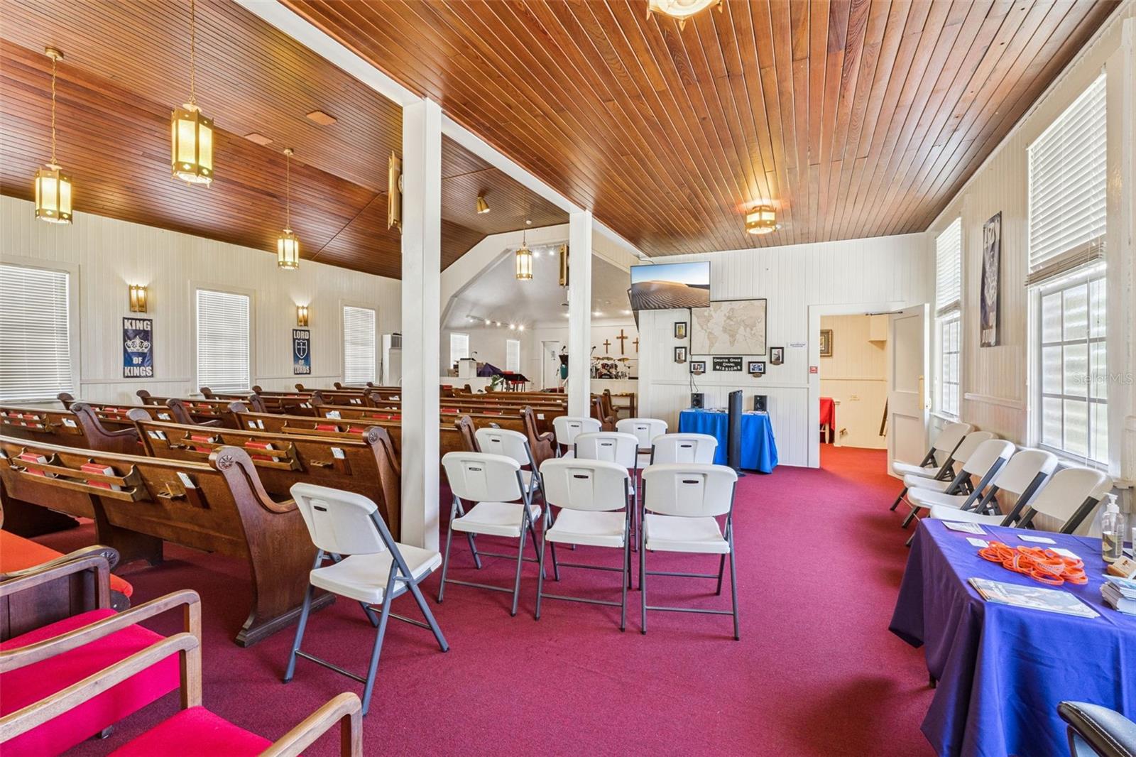 MASON & CARSWELLS HOLLY HILL - Commercial Sale