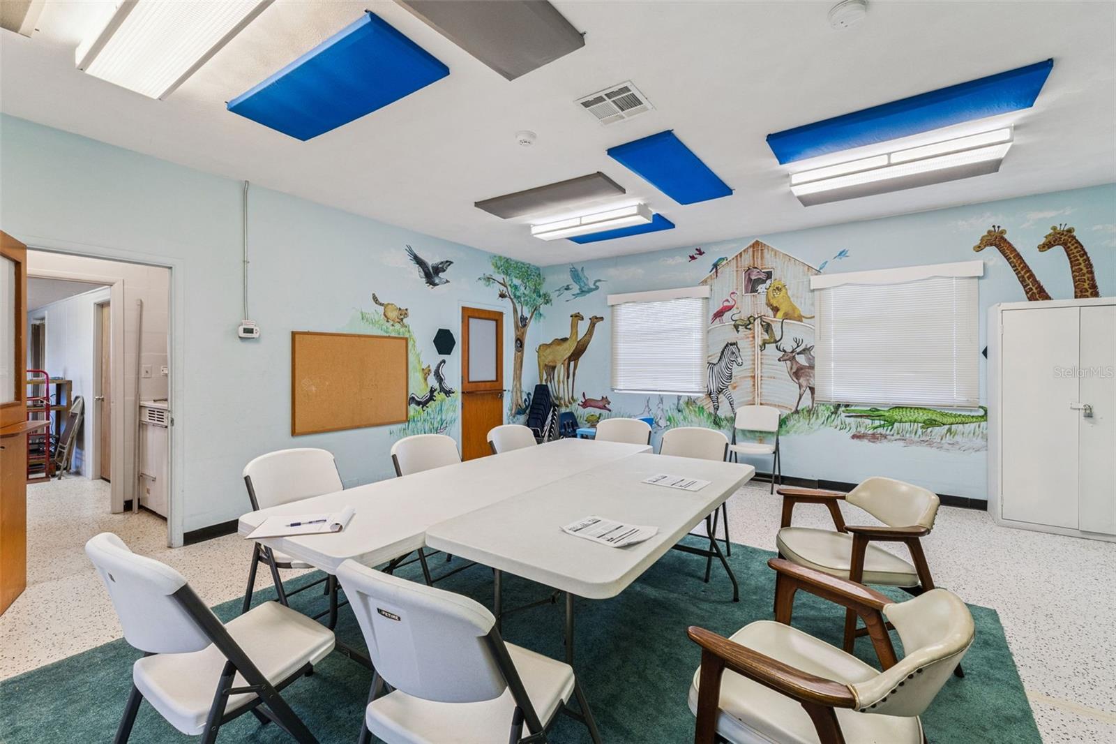 MASON & CARSWELLS HOLLY HILL - Commercial Sale