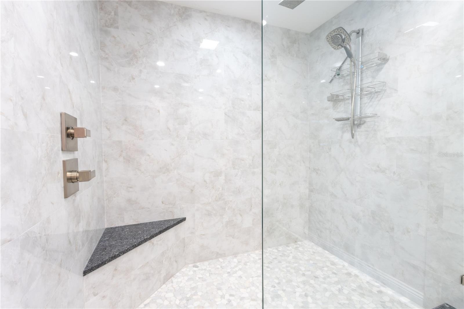 ULTIMAR THREE CONDO - Residential