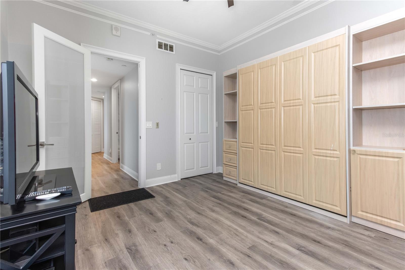 ULTIMAR THREE CONDO - Residential