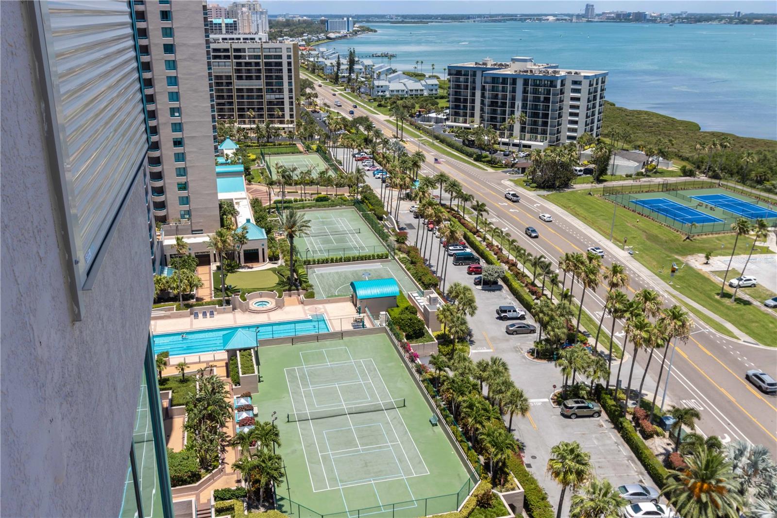 ULTIMAR THREE CONDO - Residential