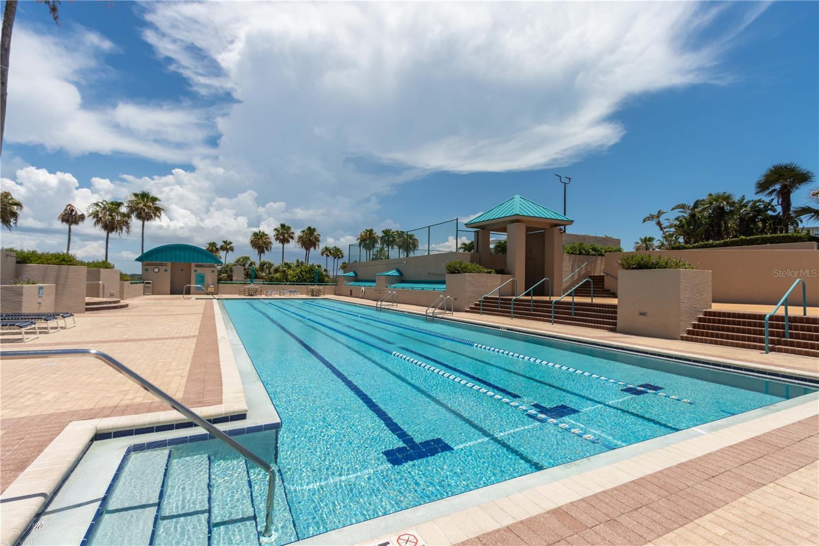 ULTIMAR THREE CONDO - Residential