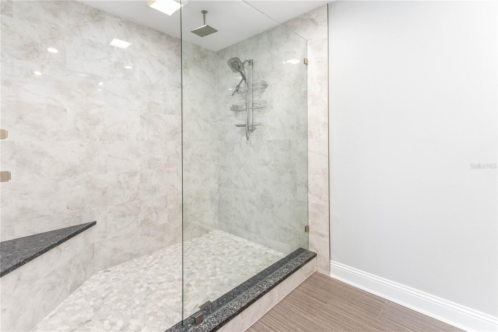 ULTIMAR THREE CONDO - Residential